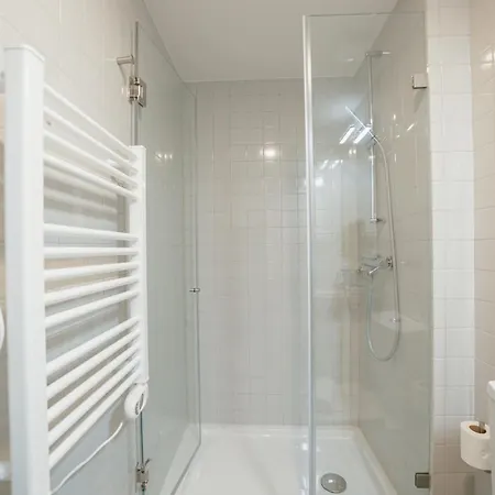 Apartamento With A Pool By Vacationy *