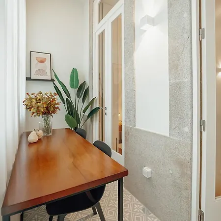 Apartamento With A Pool By Vacationy *